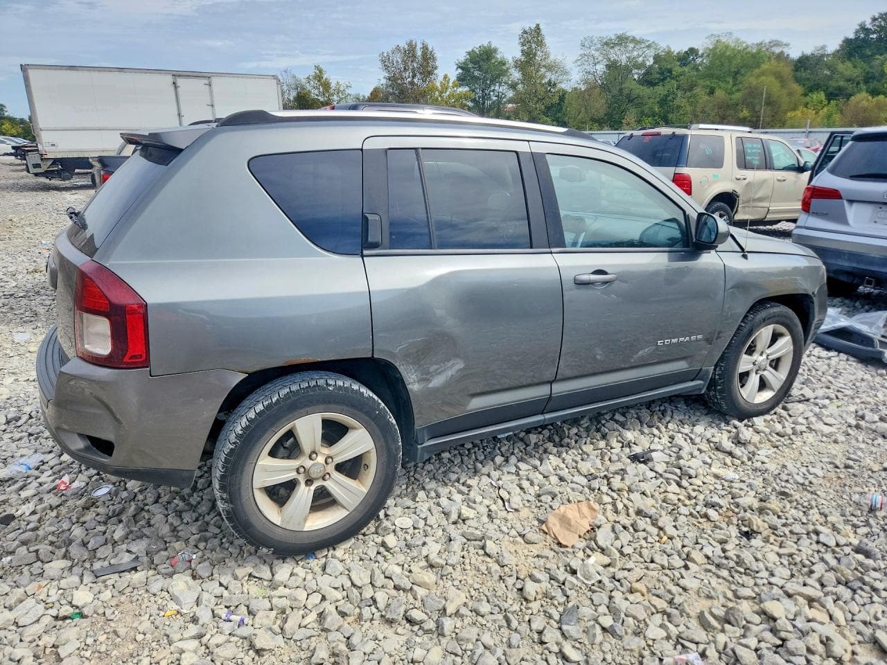 2014 Jeep Compass Latitude - foto 3