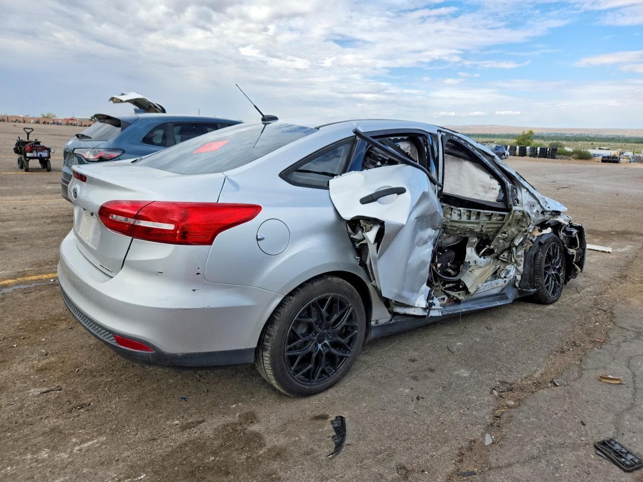 2016 Ford Focus S - foto 3