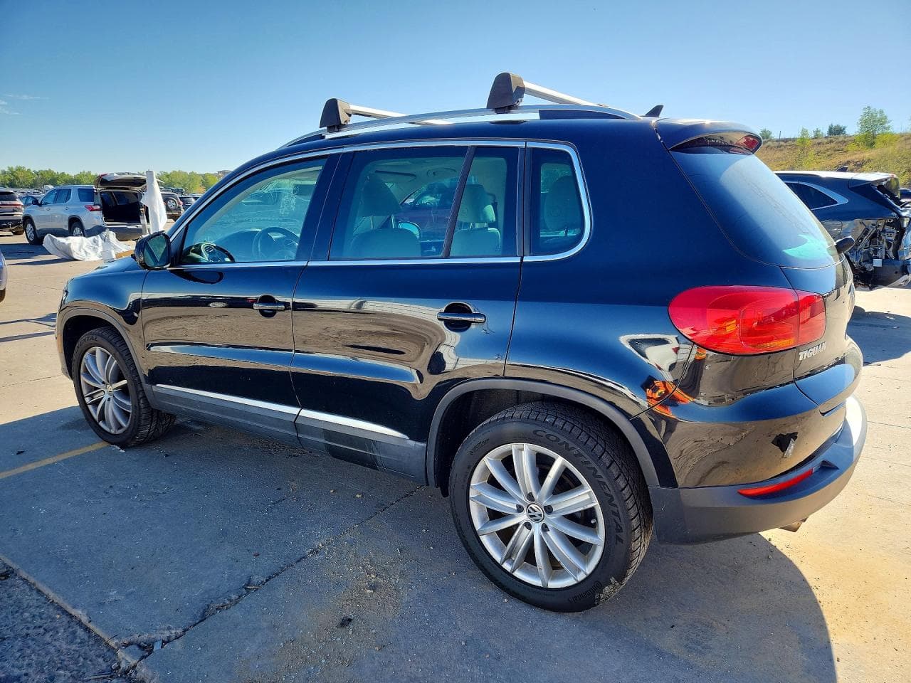 2012 Volkswagen Tiguan S - foto 2