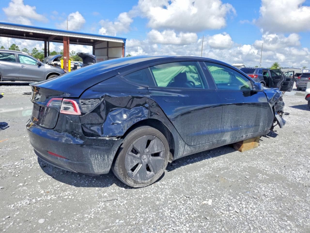 2023 Tesla Model 3 - foto 3