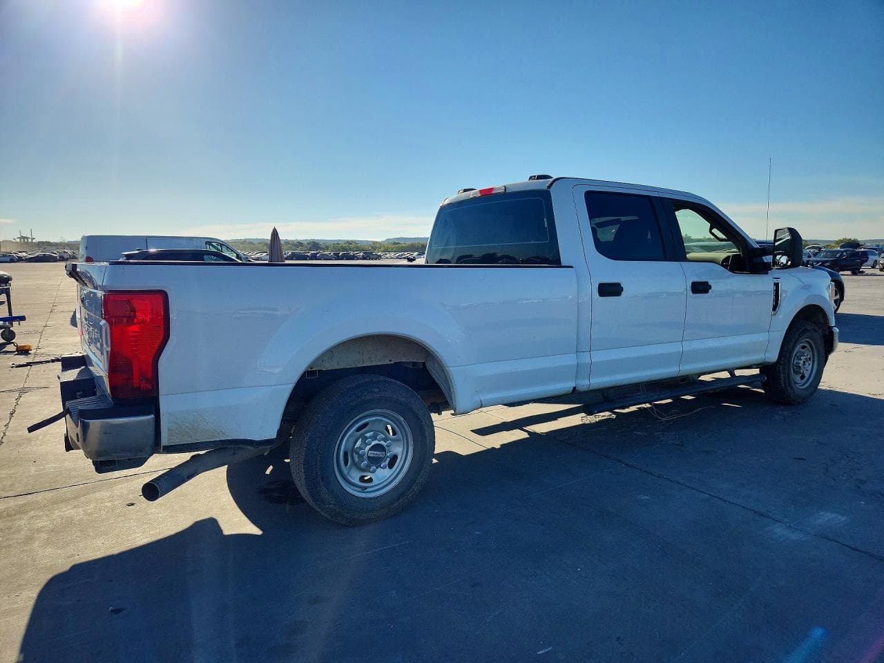 2021 Ford F250 Super Duty - foto 3