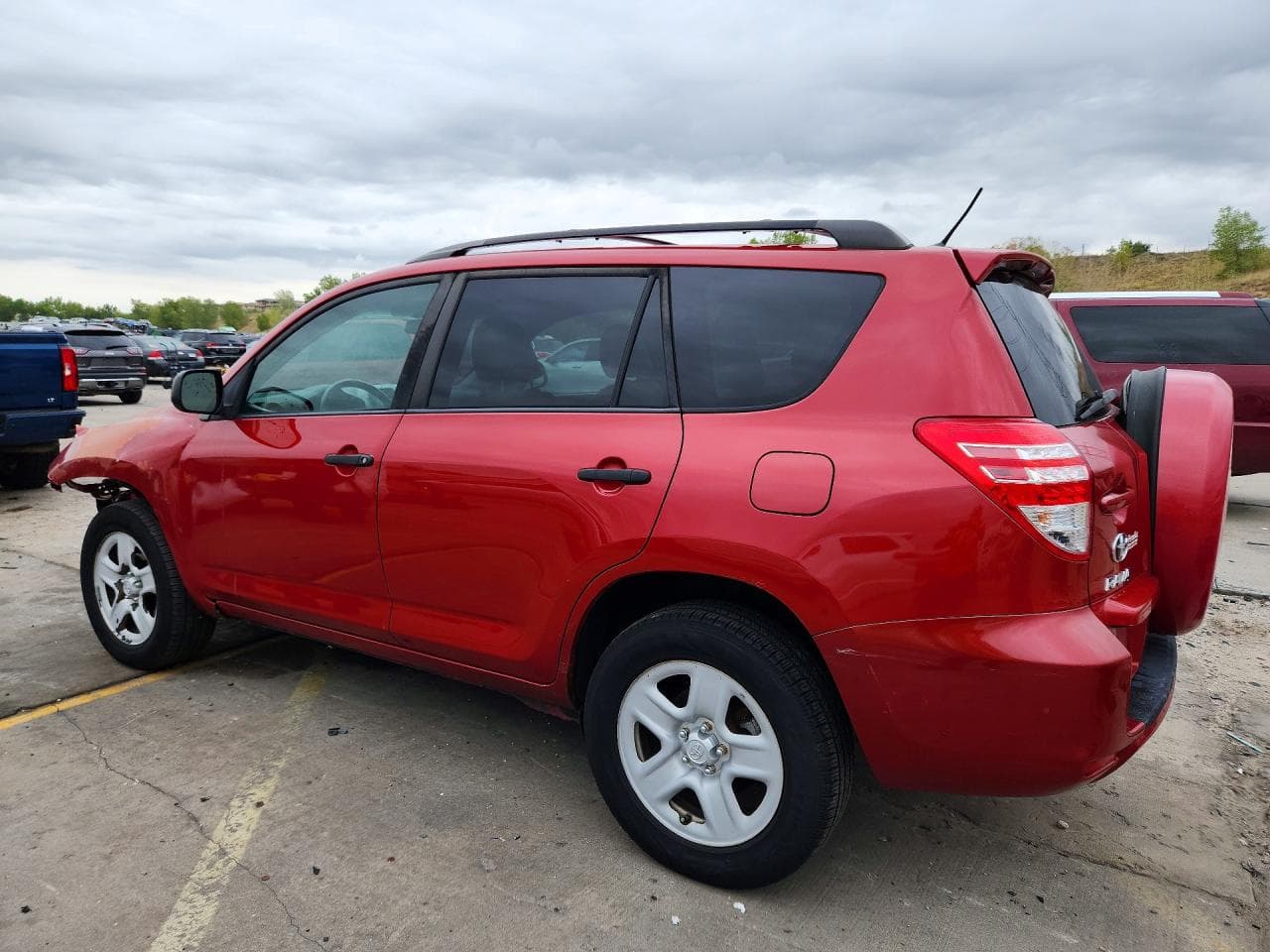 2011 Toyota Rav4 Base - foto 2
