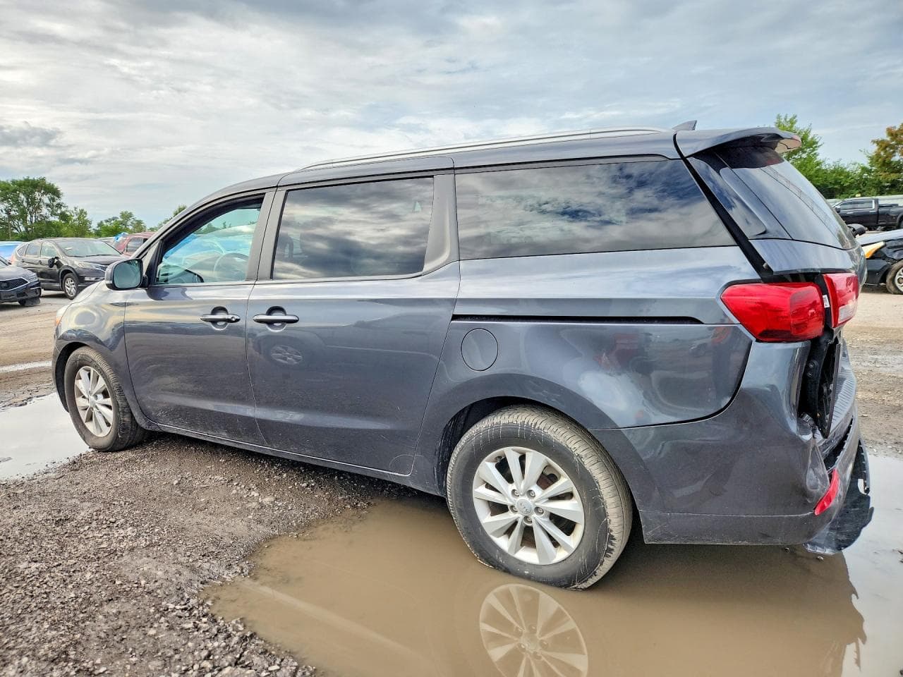 2016 Kia Sedona - foto 2