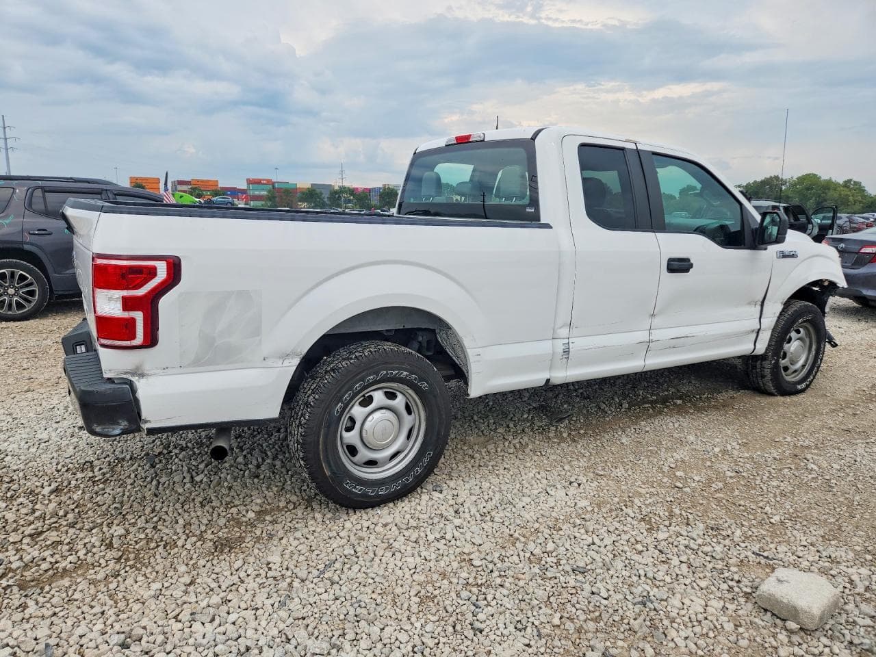 2020 Ford F150 Super Cab - foto 3