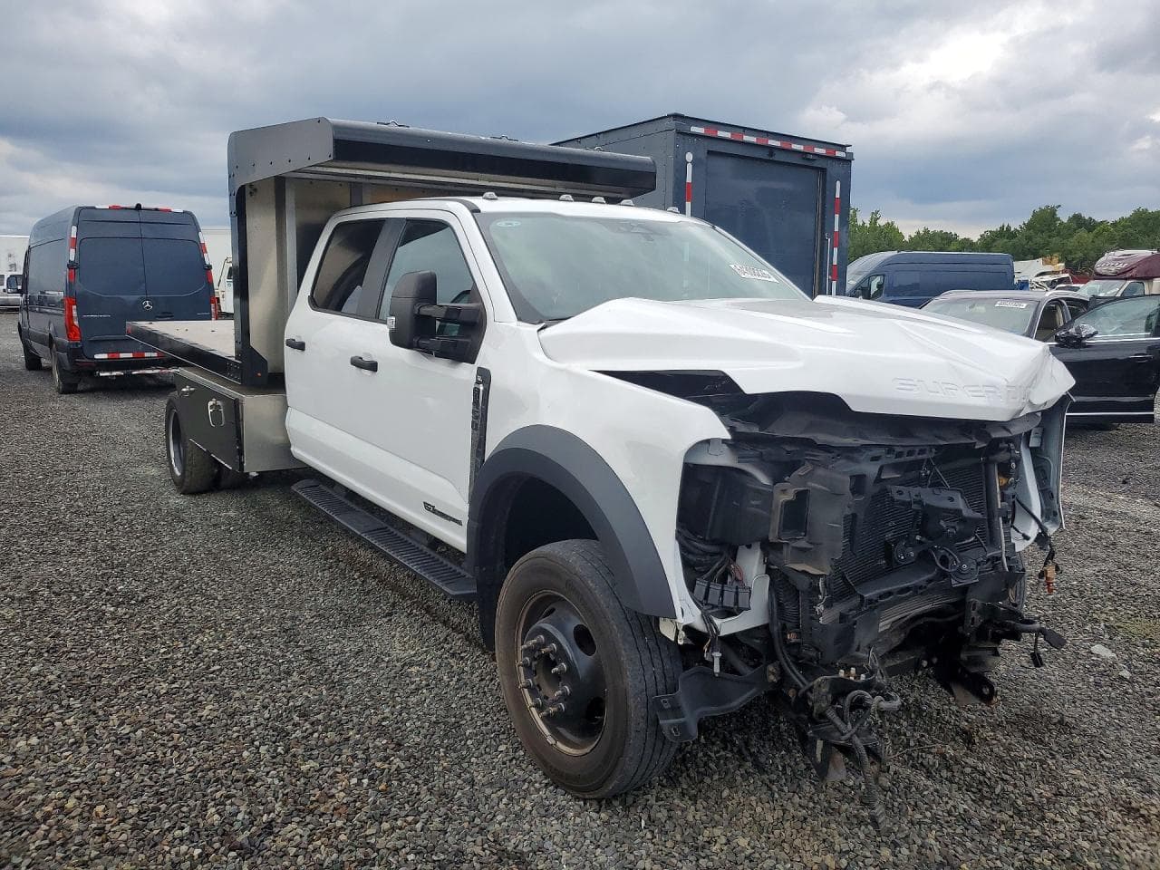 2023 Ford F450 Super Duty - foto 4
