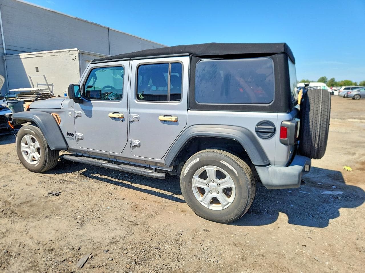 2021 Jeep Wrangler Unlimited Sport - foto 2