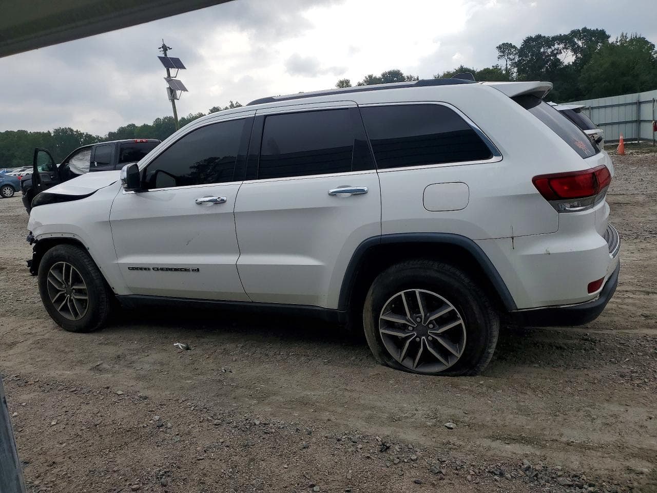 2022 Jeep Grand Cherokee Limited - foto 2