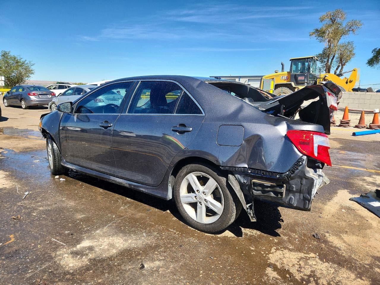 2012 Toyota Camry Se - foto 2