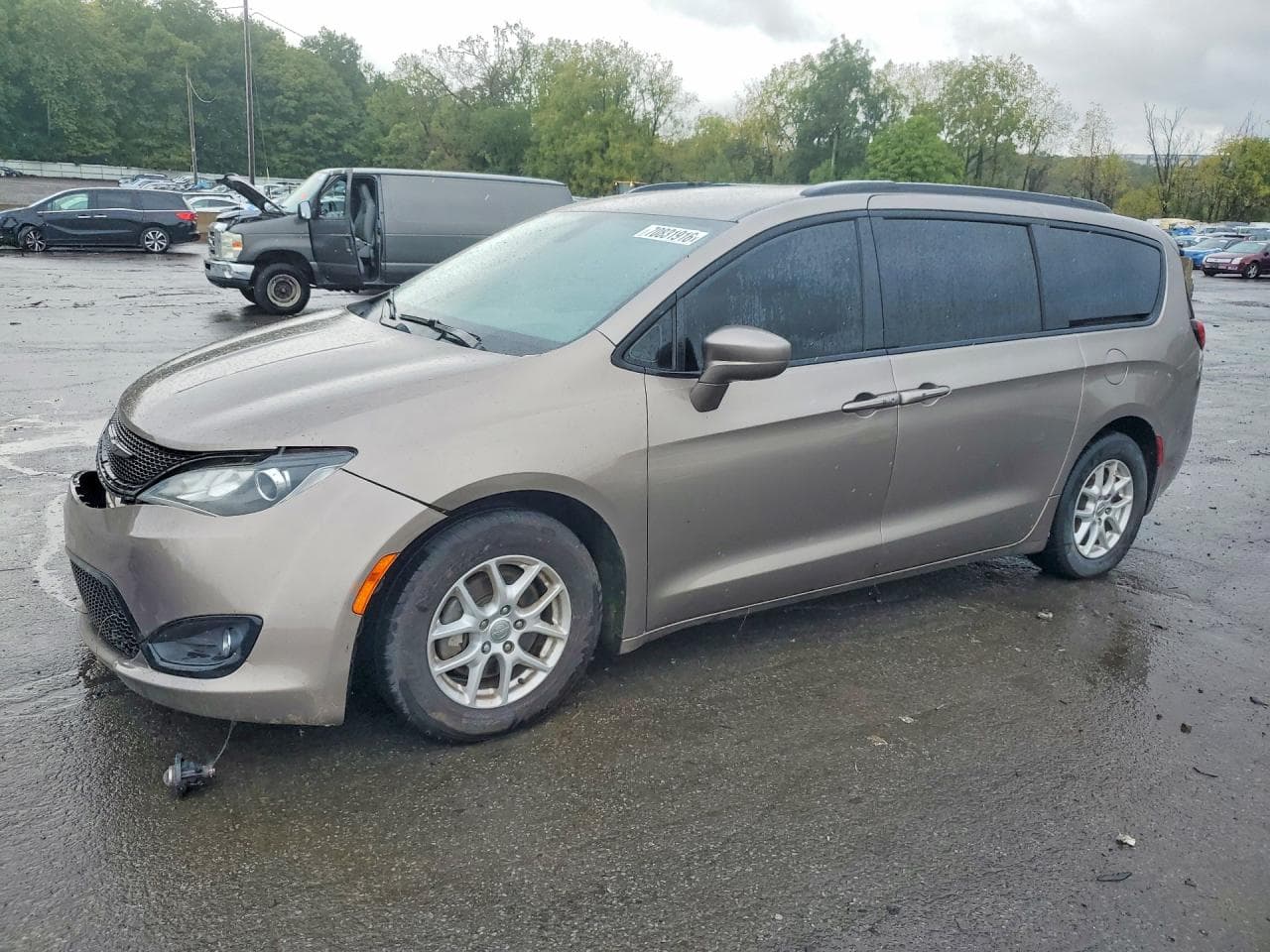 Chrysler Pacifica 2018 z USA