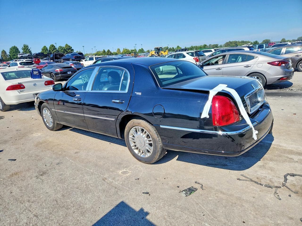2008 Lincoln Town Car Signature Limited - foto 2