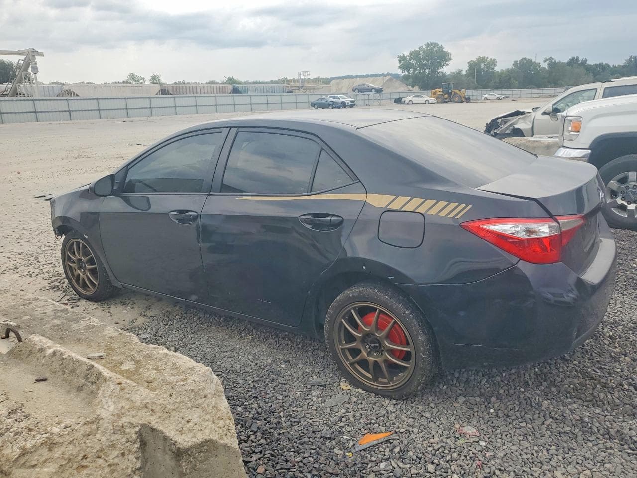 2015 Toyota Corolla Le - foto 2