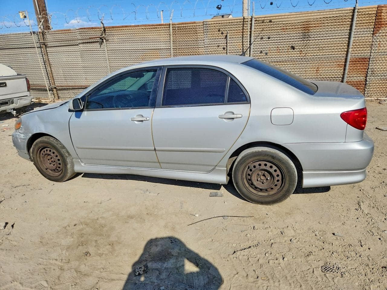 2004 Toyota Corolla S - foto 2