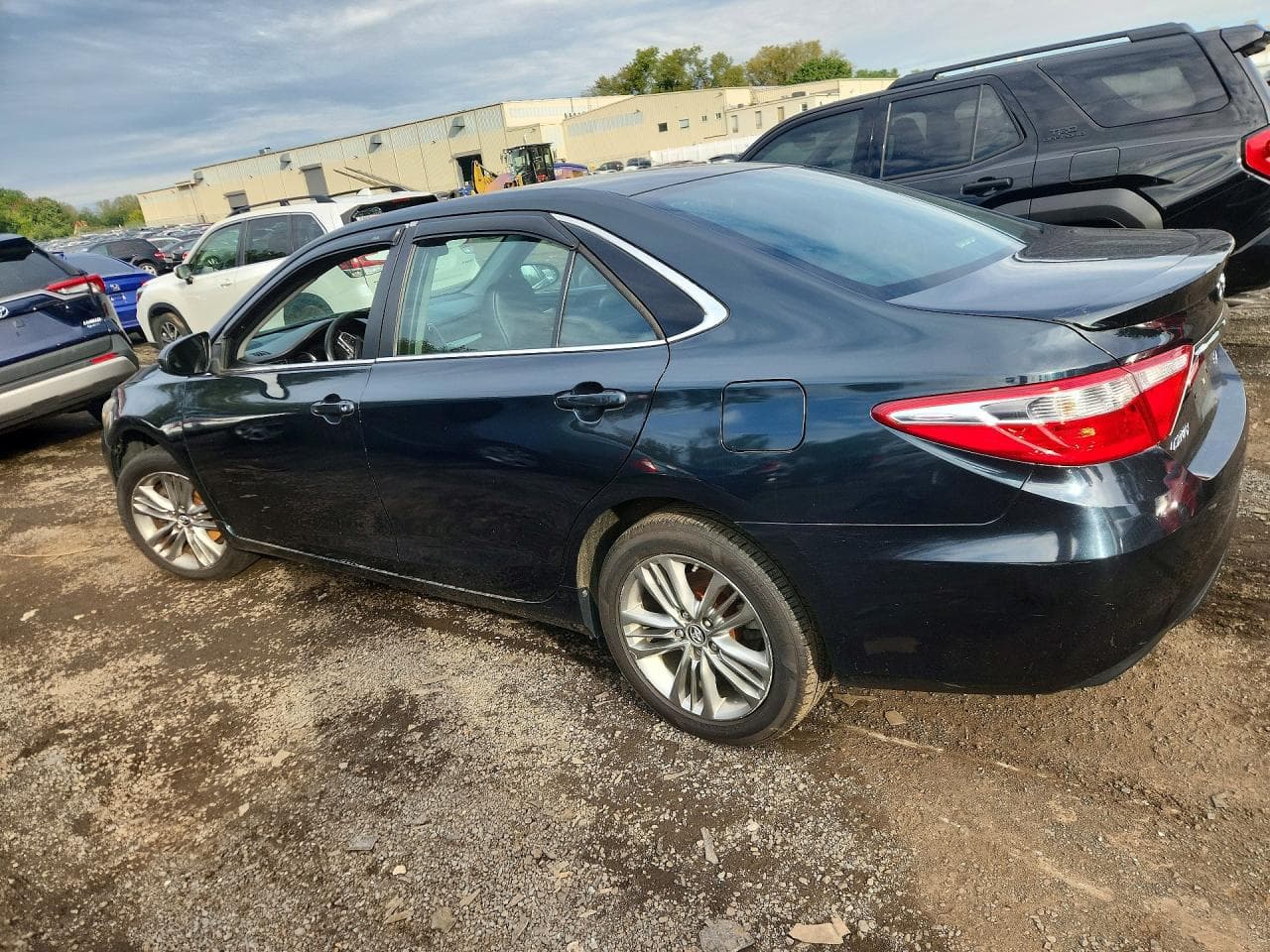 2016 Toyota Camry Se - foto 2