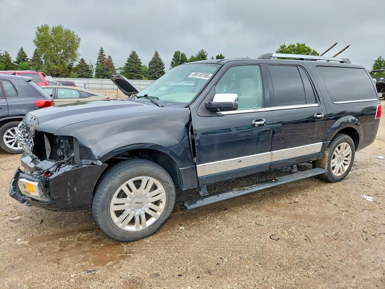 2011 Lincoln Navigator L