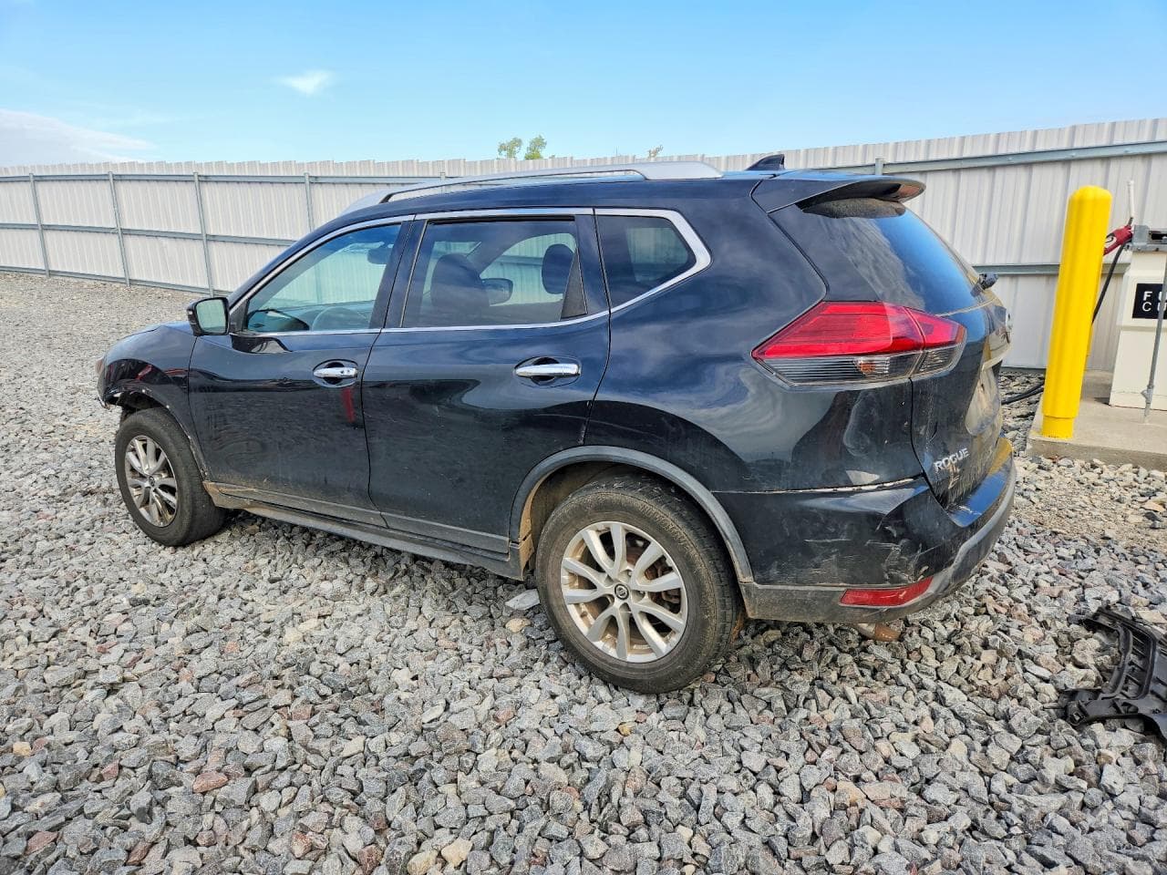 2017 Nissan Rogue Sv - foto 2