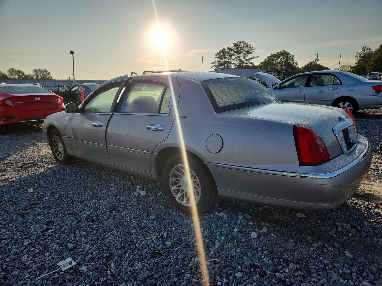 1999 Lincoln Town Car Signature - foto 2