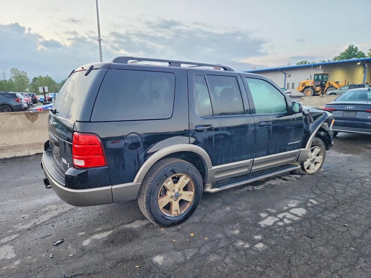 2004 Ford Explorer Eddie Bauer - foto 3