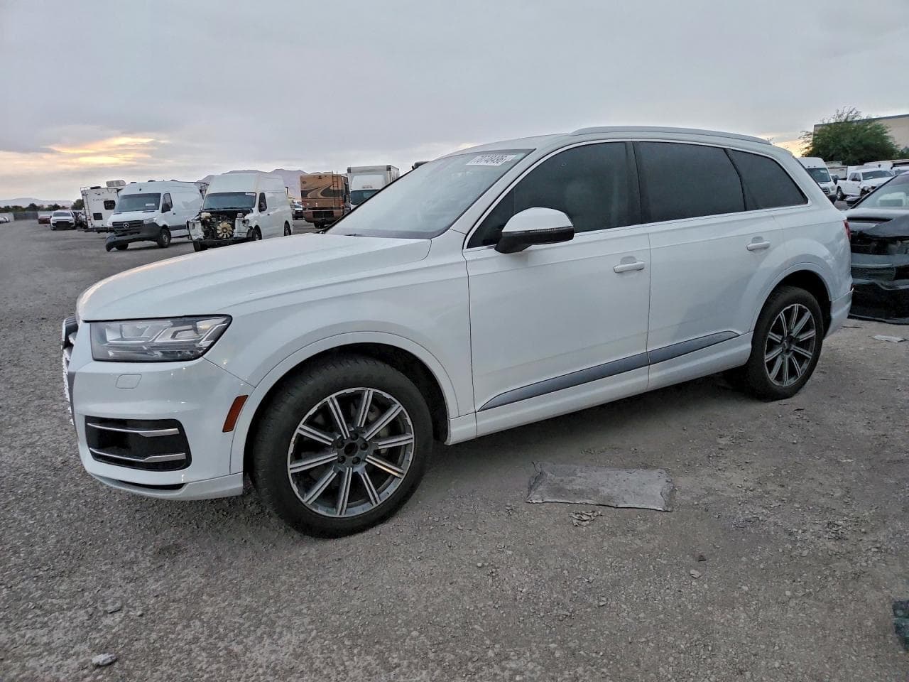 Audi Q7 2017 z USA