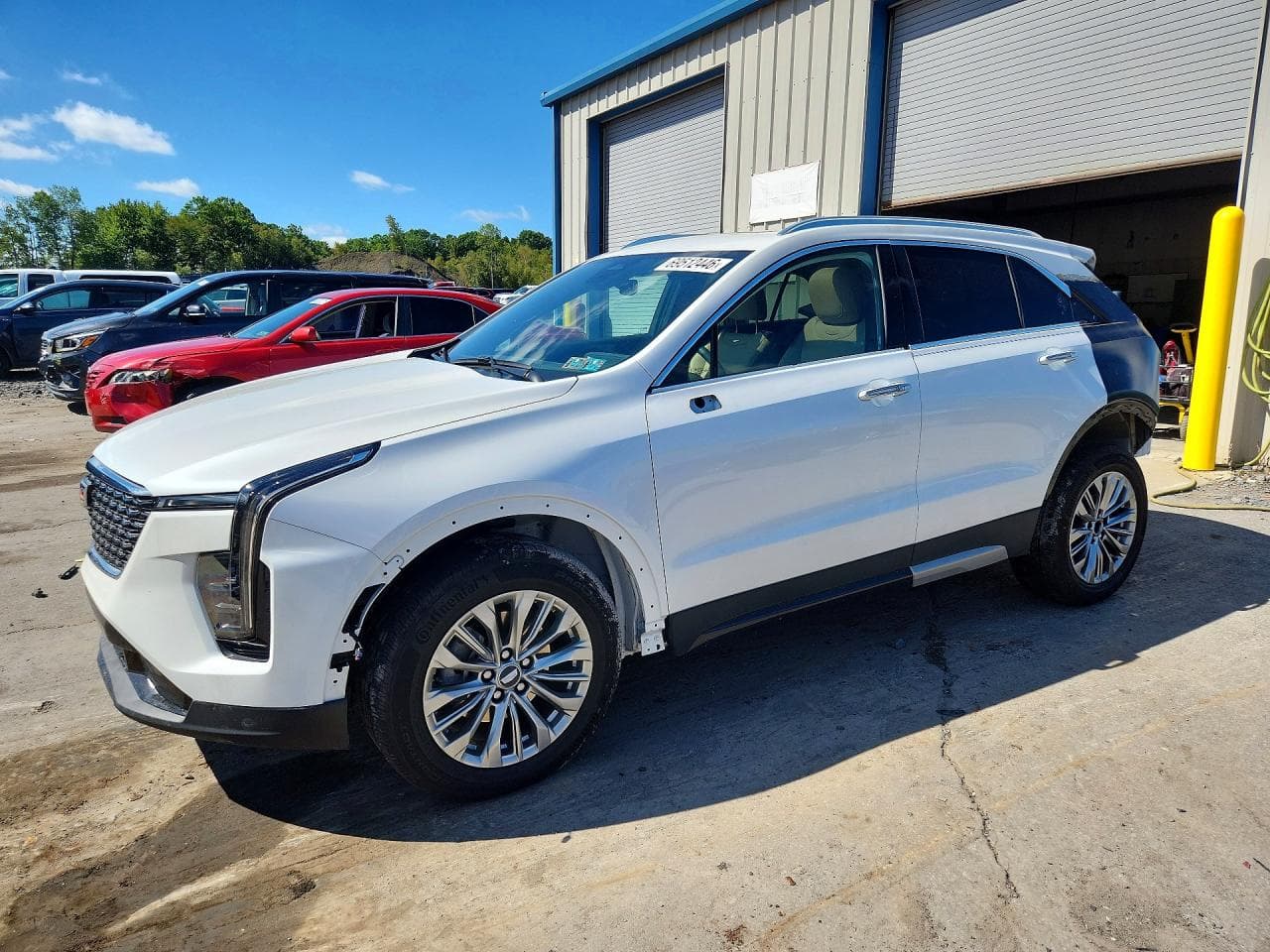 Cadillac XT4 2025 z USA