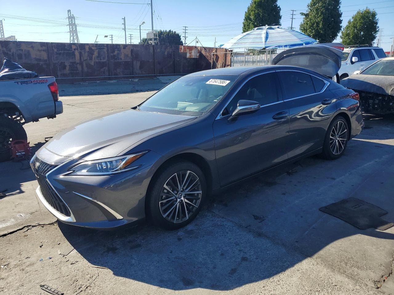 Lexus ES 2025 z USA