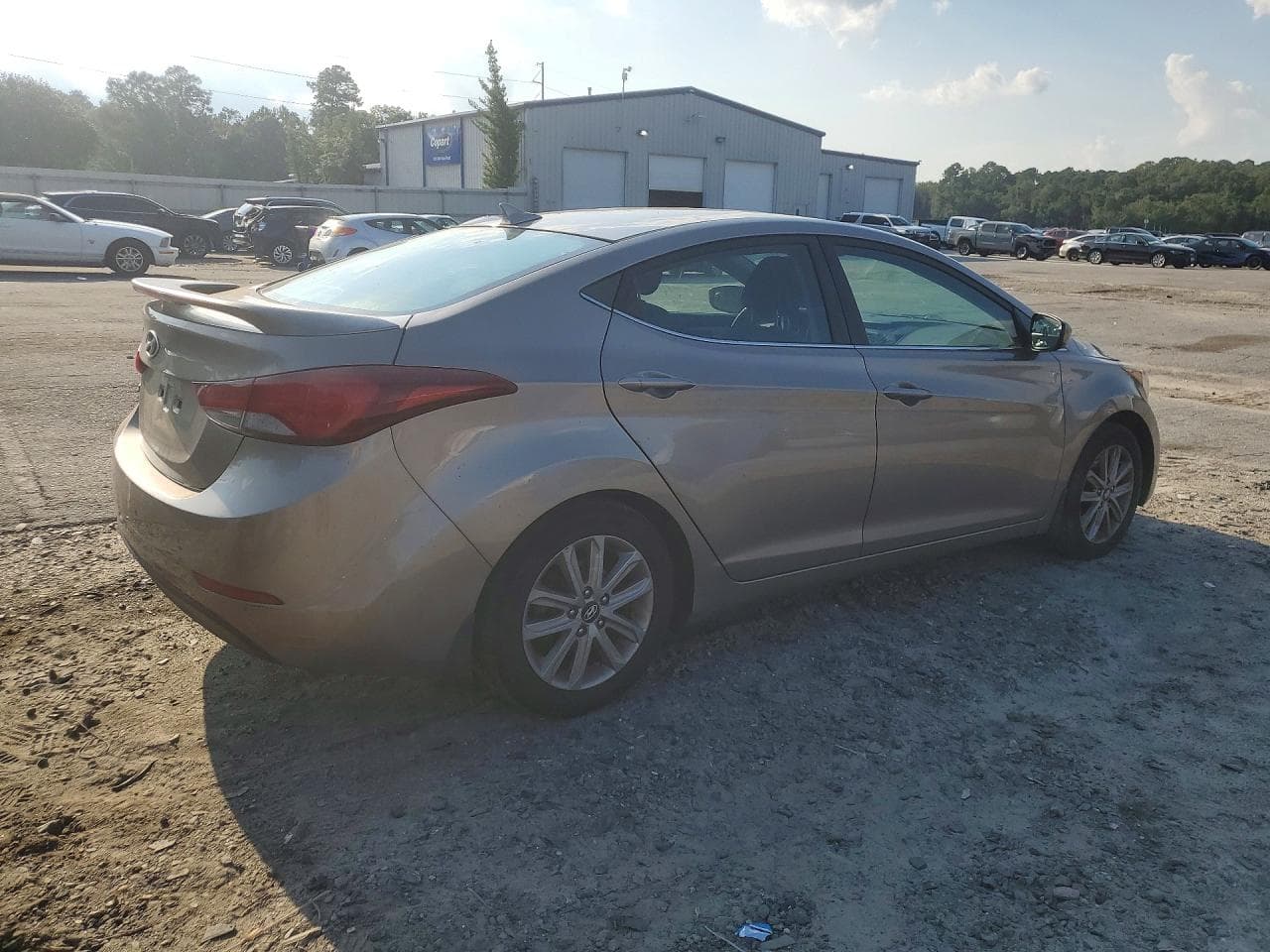 2015 Hyundai Elantra Se - foto 3