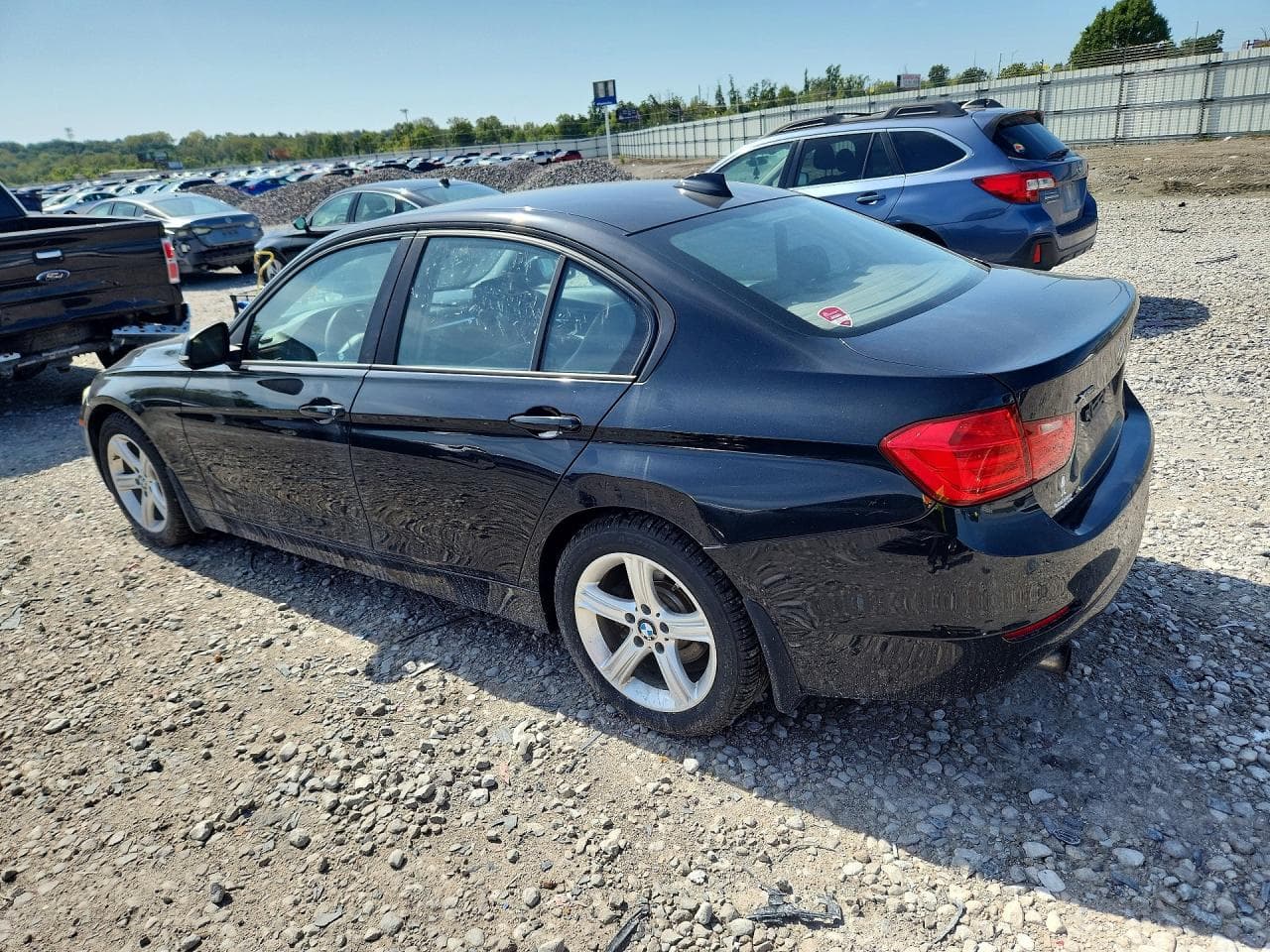 2015 BMW 320 I xDrive - foto 2