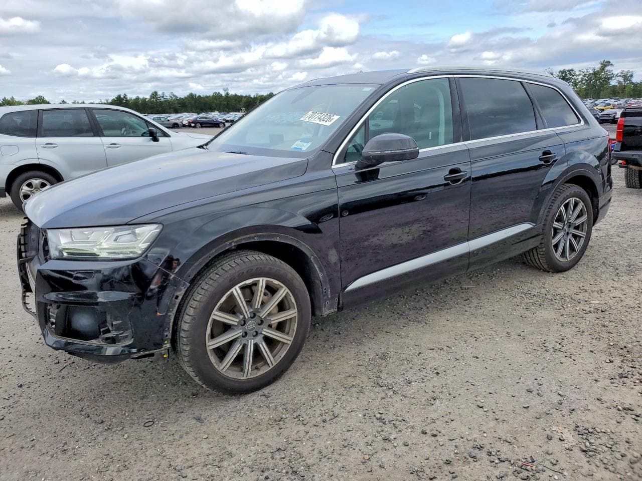 Audi Q7 2017 z USA