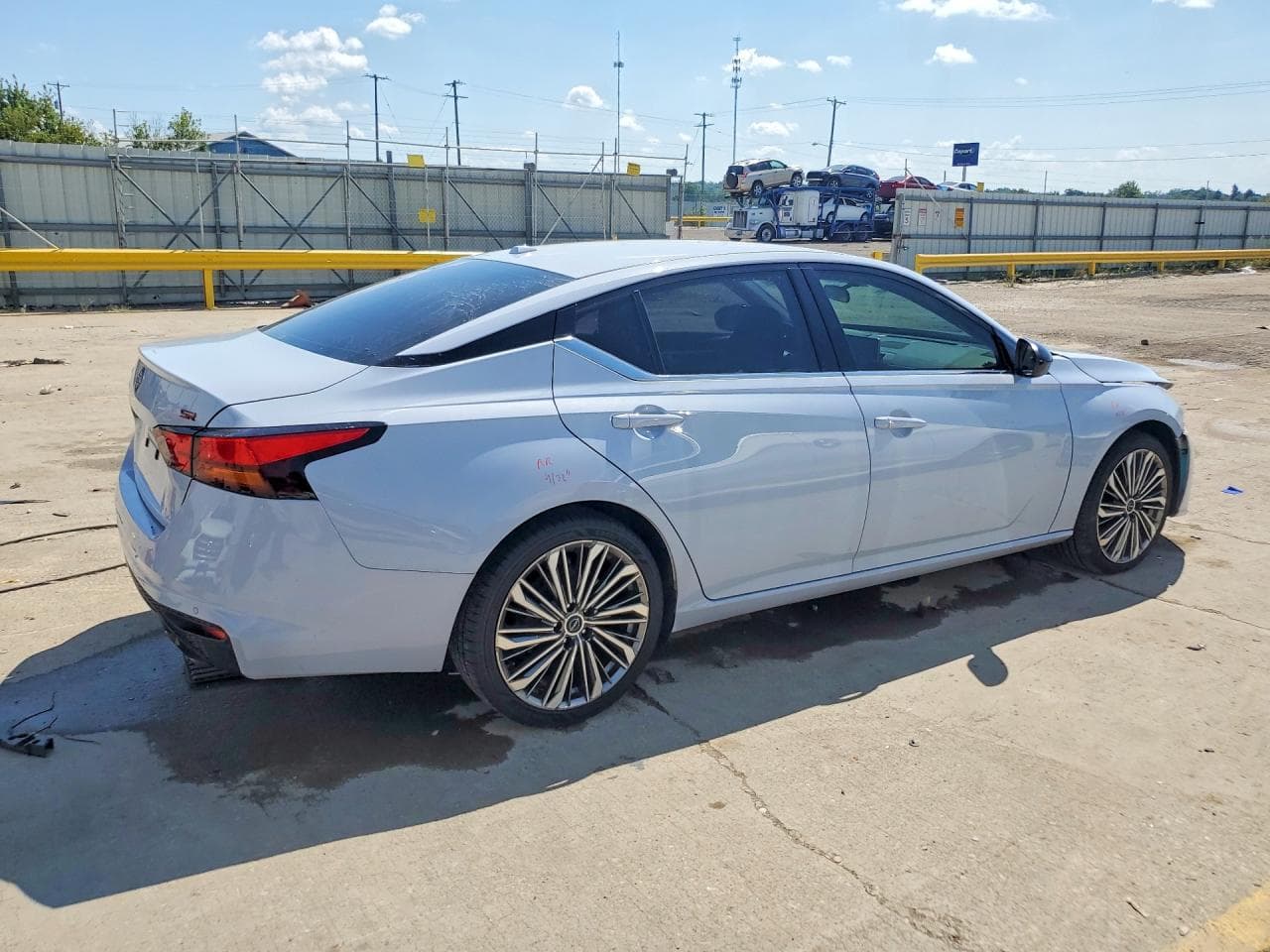 2023 Nissan Altima Sr - foto 3