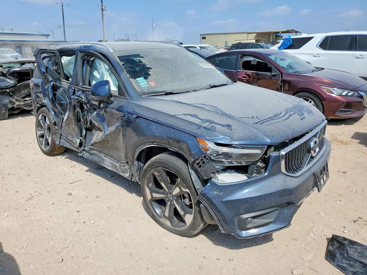 2021 Volvo Xc40 T4 Momentum - foto 4