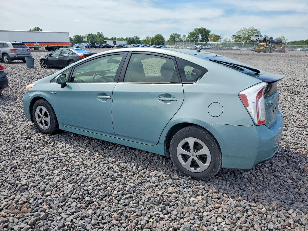 2013 Toyota Prius Two - foto 2