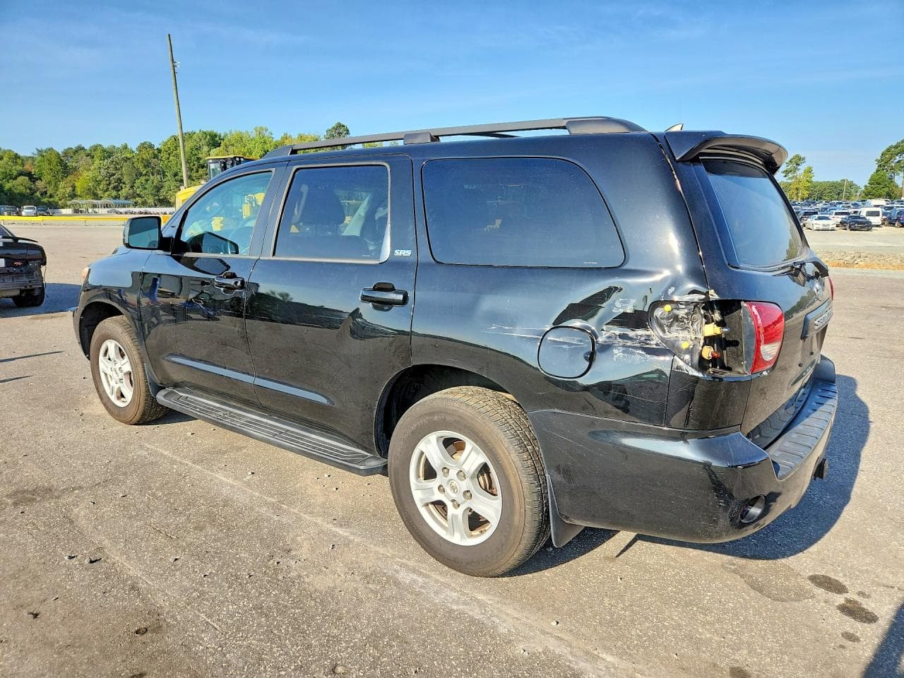 2015 Toyota Sequoia Sr5 - foto 2