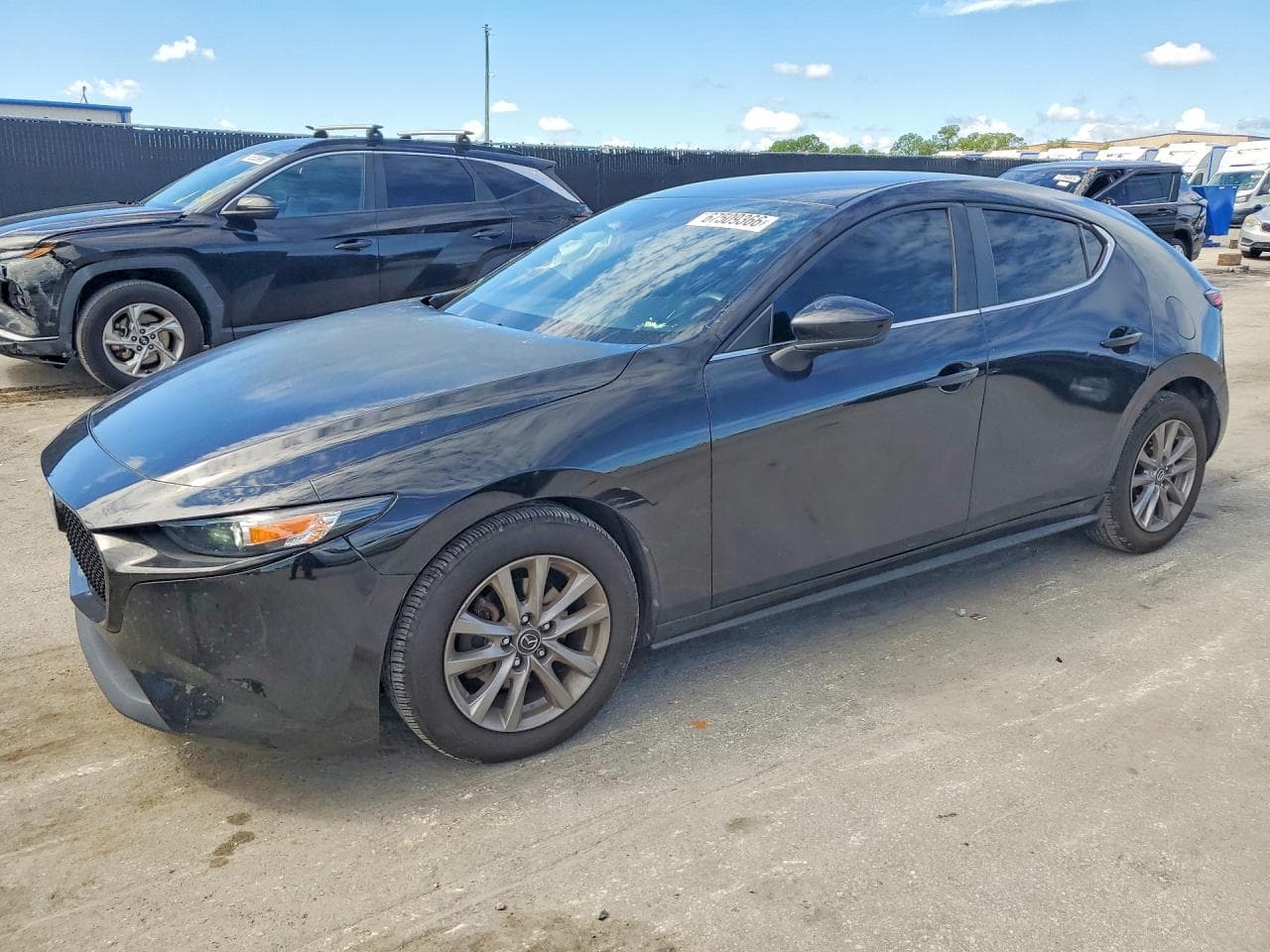 Mazda 3 2021 z USA