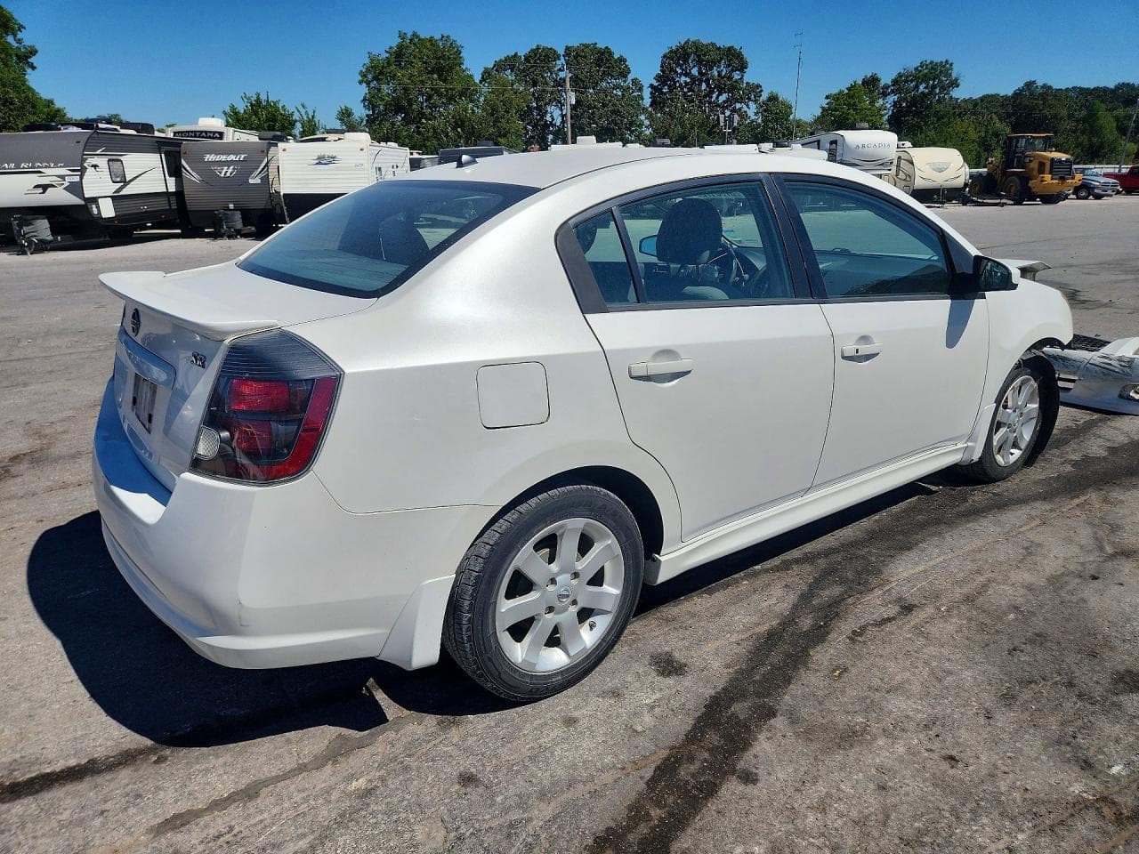 2011 Nissan Sentra 2.0 - foto 3