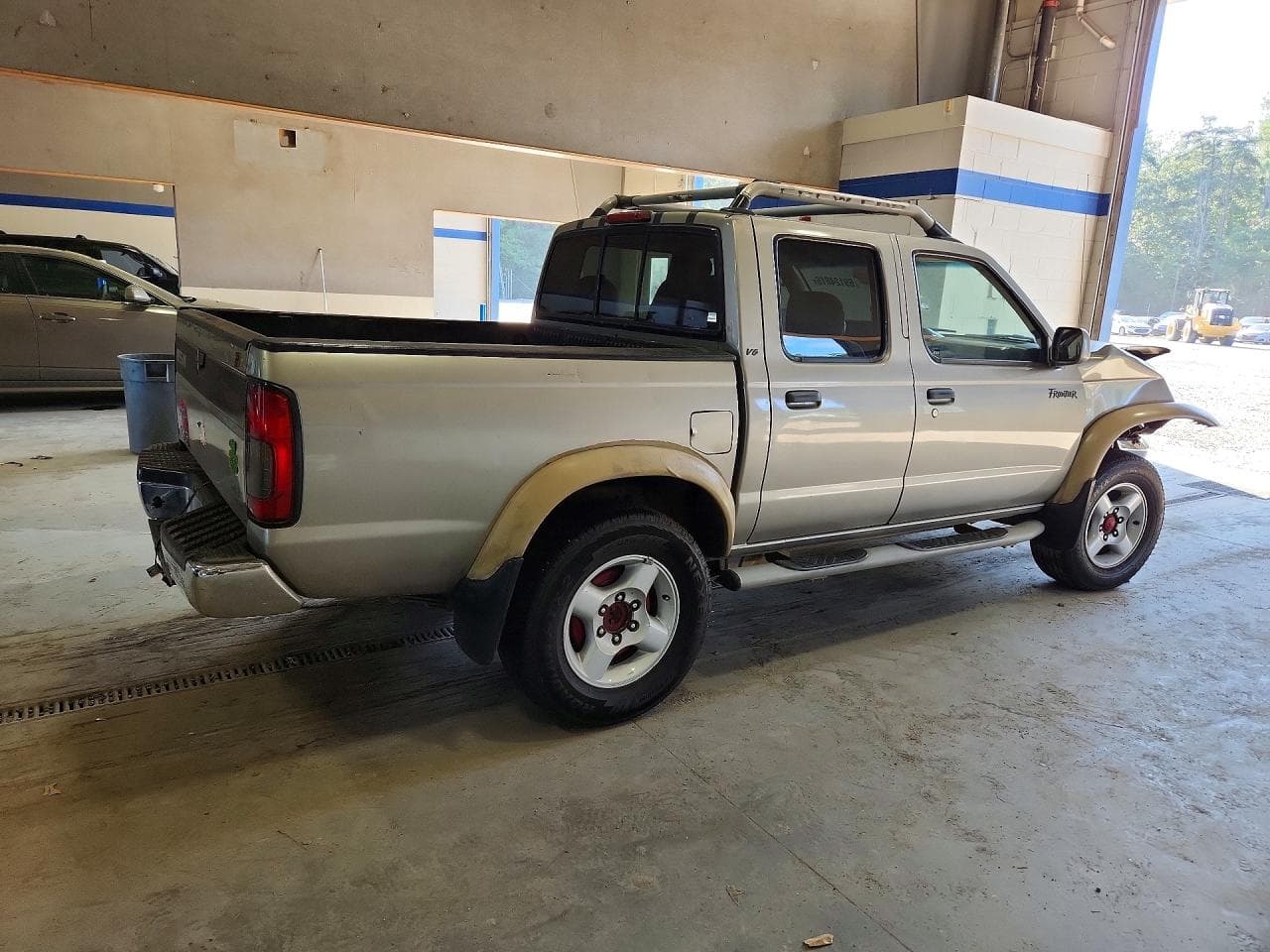 2000 Nissan Frontier Xe - foto 3