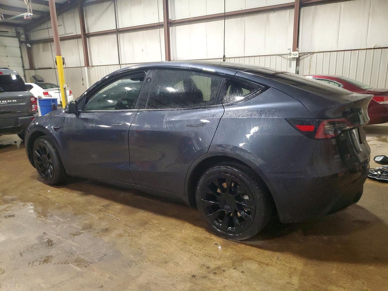 2024 Tesla Model Y - foto 2