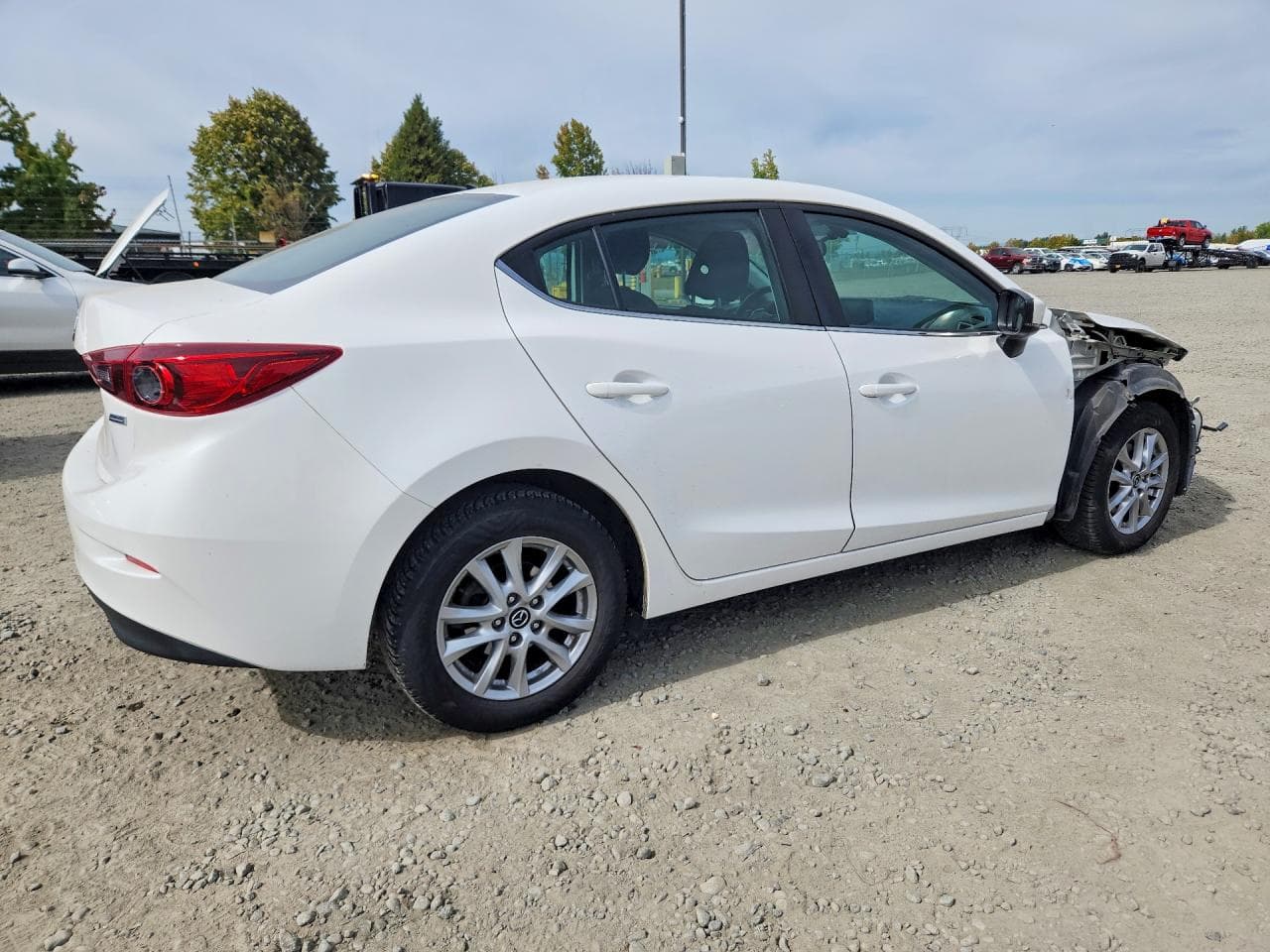 2017 Mazda 3 Sport - foto 3