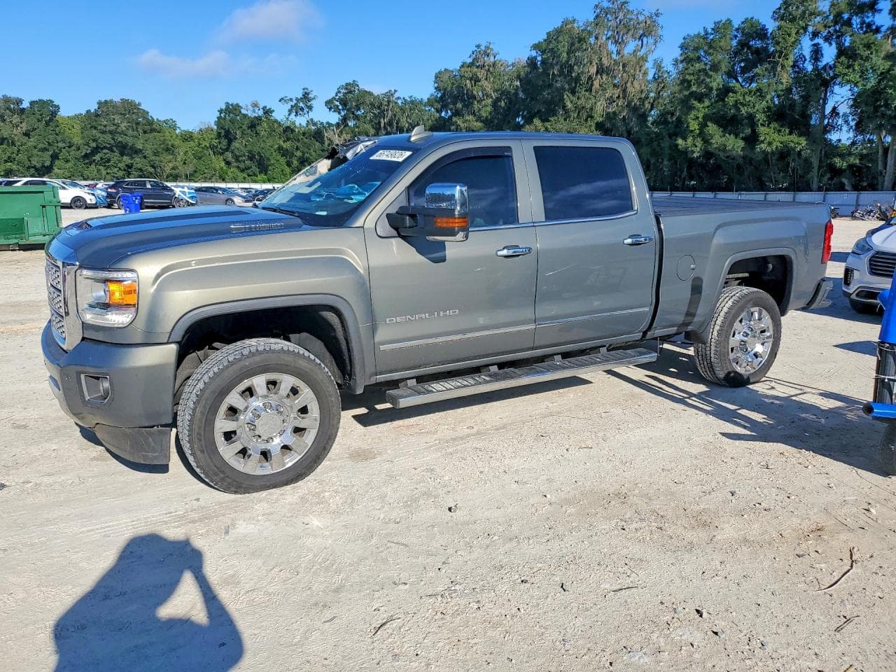 GMC Sierra 2018 z USA