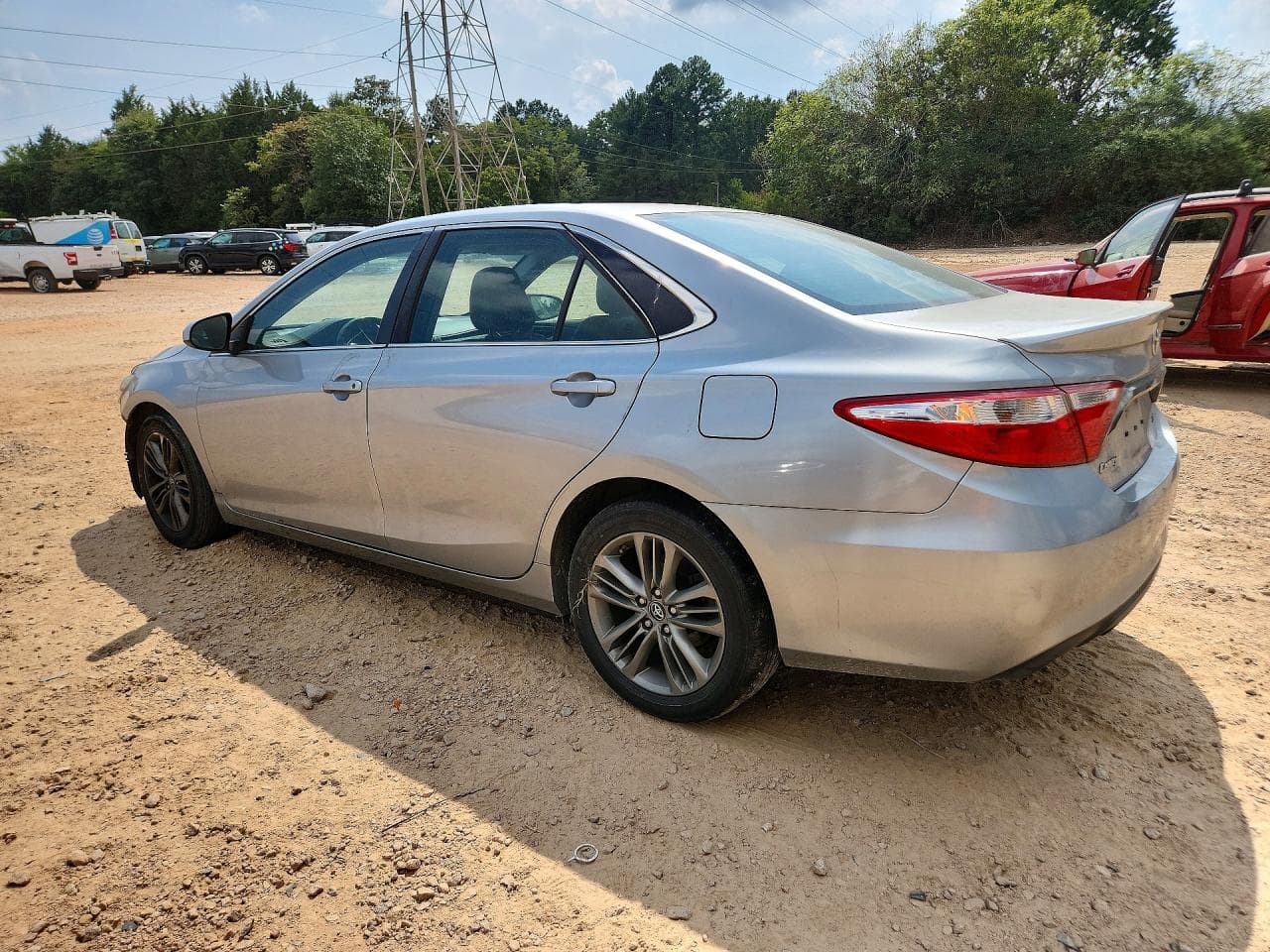 2017 Toyota Camry Se - foto 2