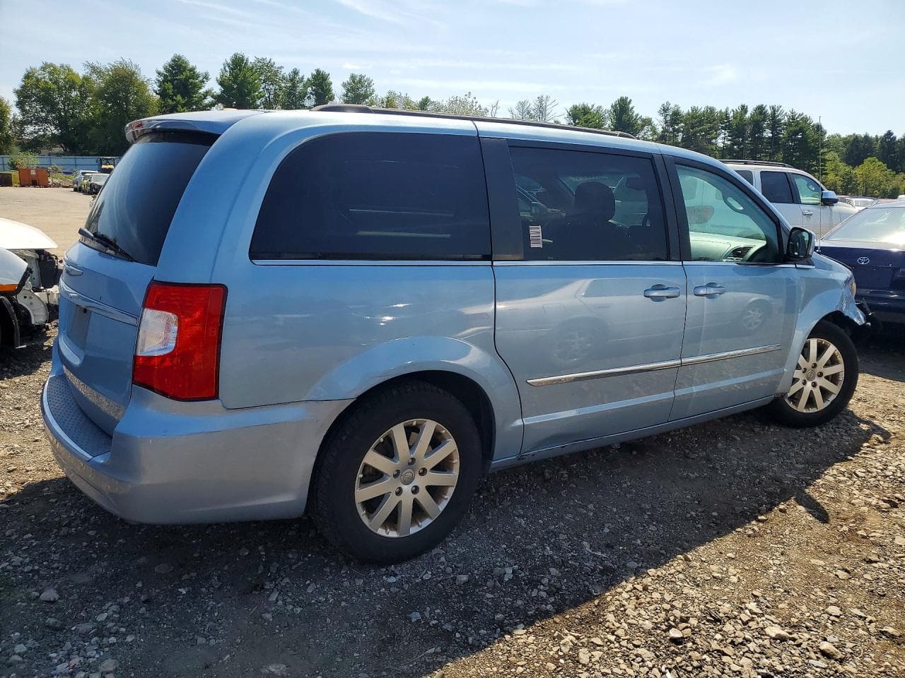 2013 Chrysler Town & Country Touring - foto 3