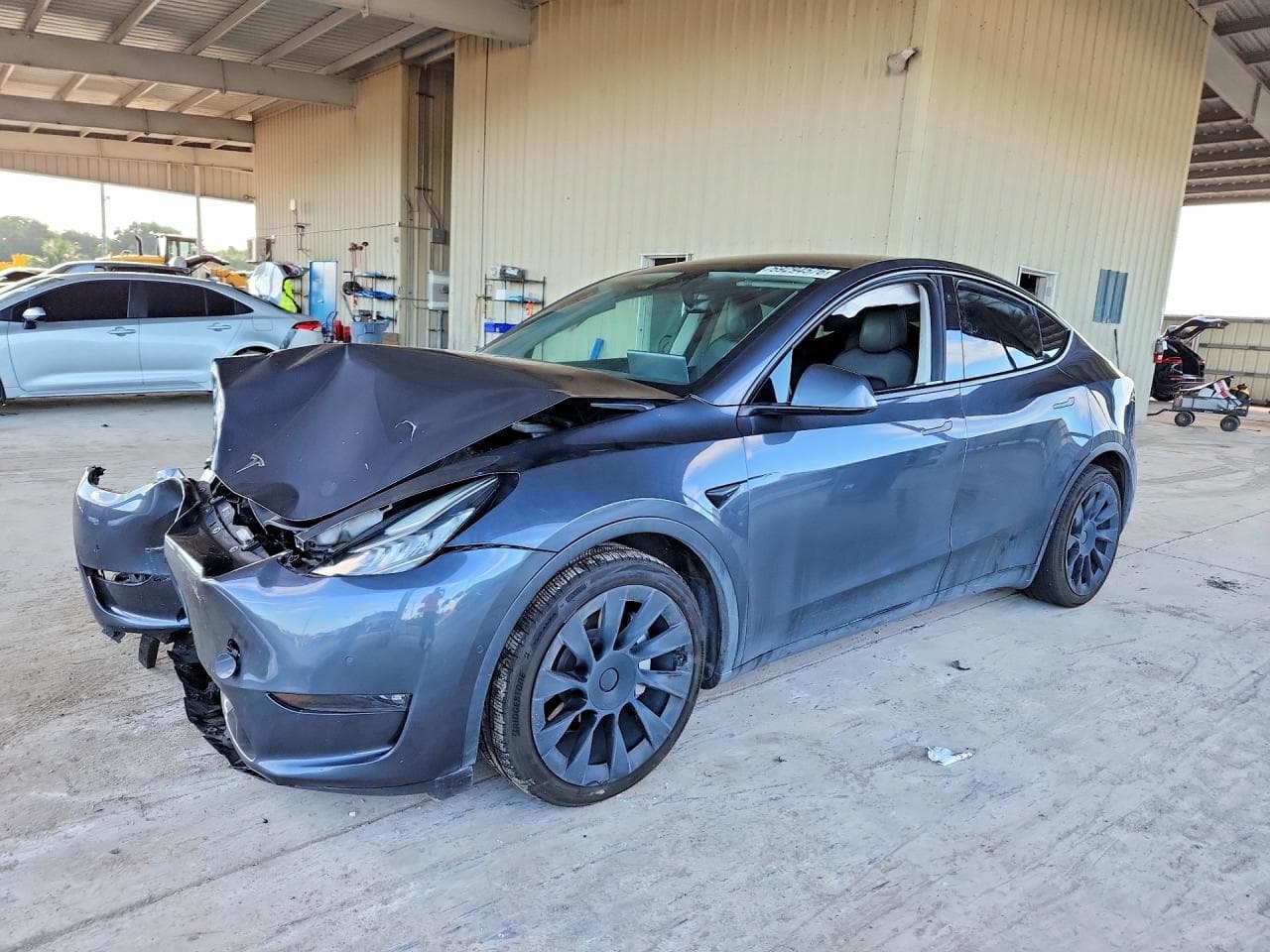 Tesla Model Y 2021 z USA