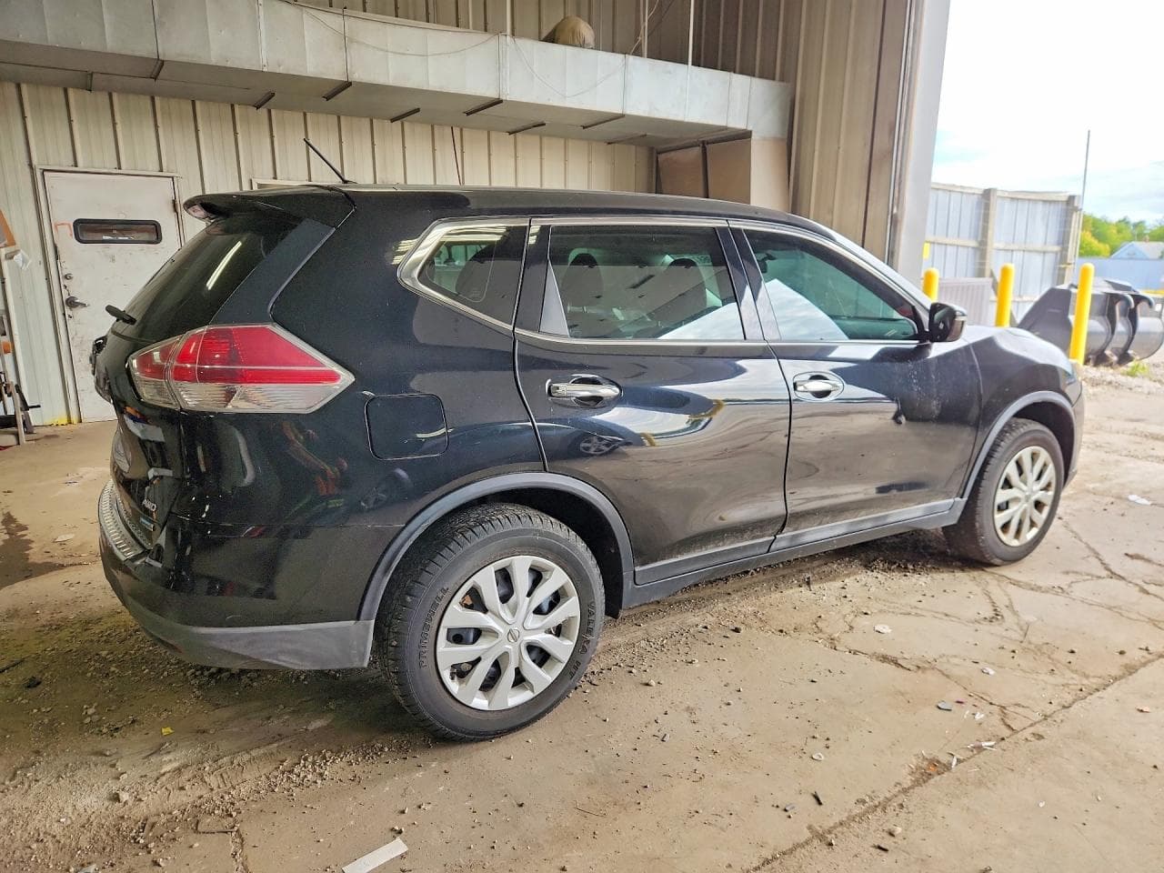 2014 Nissan Rogue S - foto 3