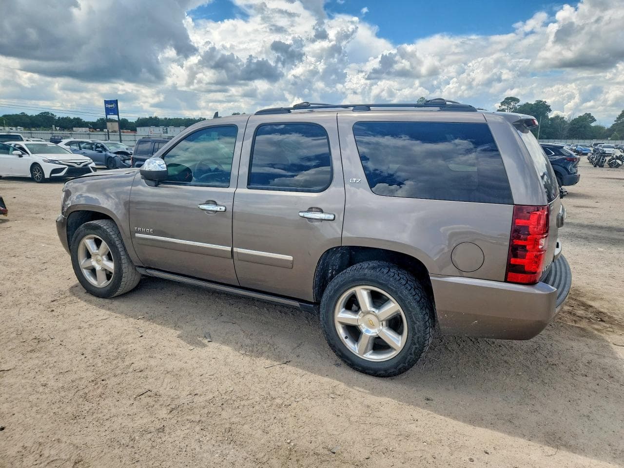 2012 Chevrolet Tahoe C1500 Ltz - foto 2