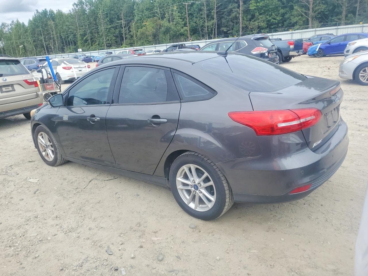 2015 Ford Focus Se - foto 2