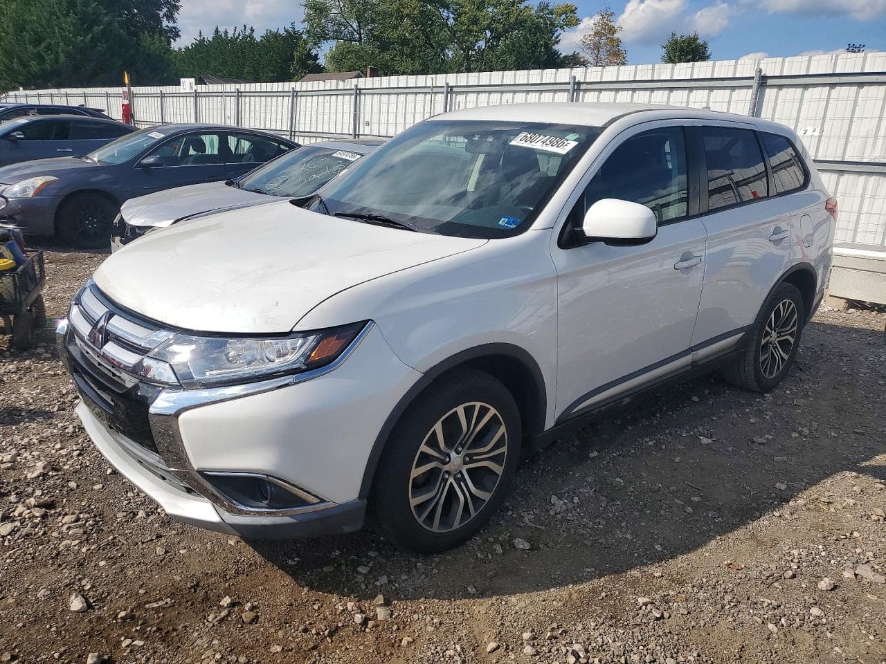 Mitsubishi Outlander 2017 z USA