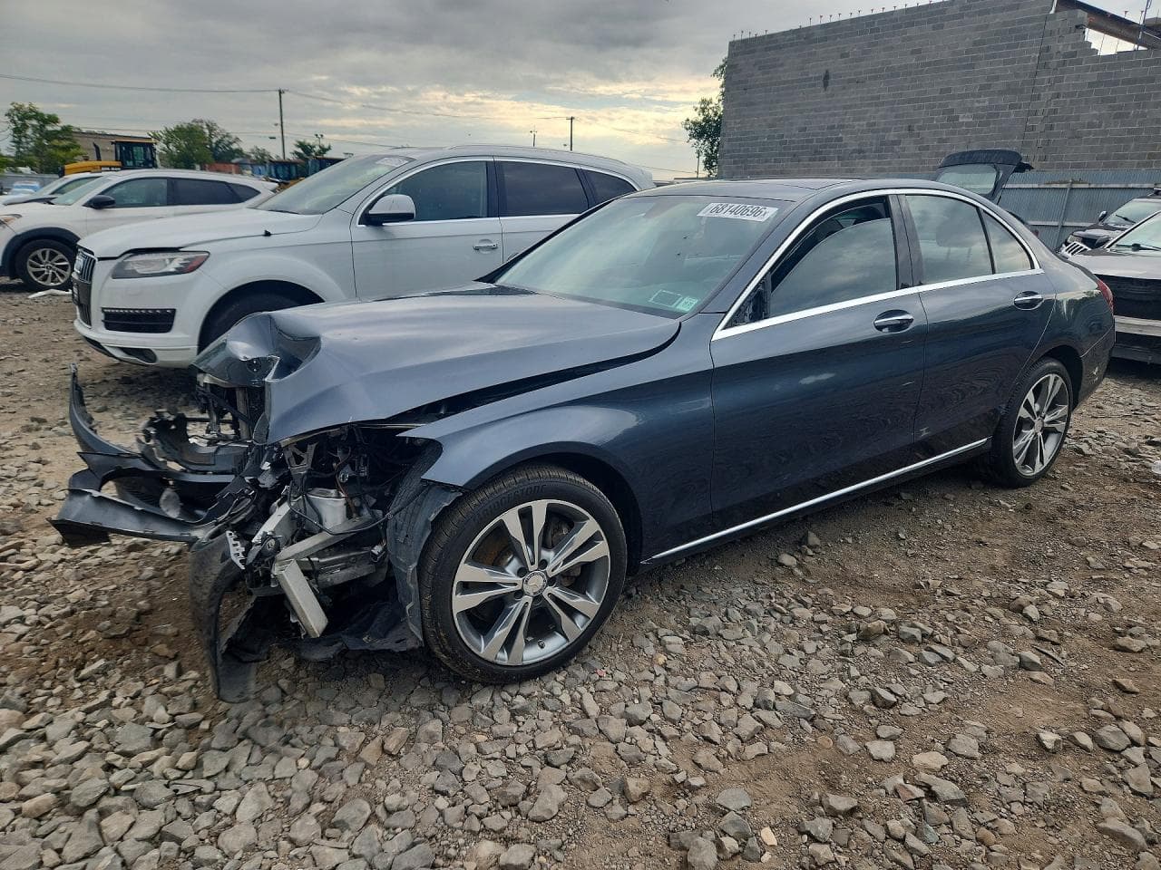 Mercedes-Benz C-klasse 2015 z USA