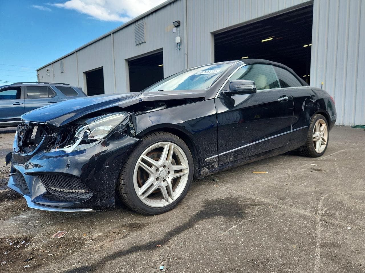 Mercedes-Benz E-klasse 2013 z USA