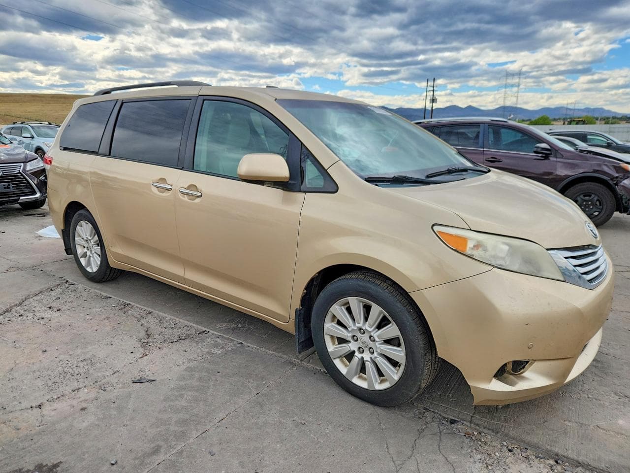 2011 Toyota Sienna Limited 7-Passenger - foto 4