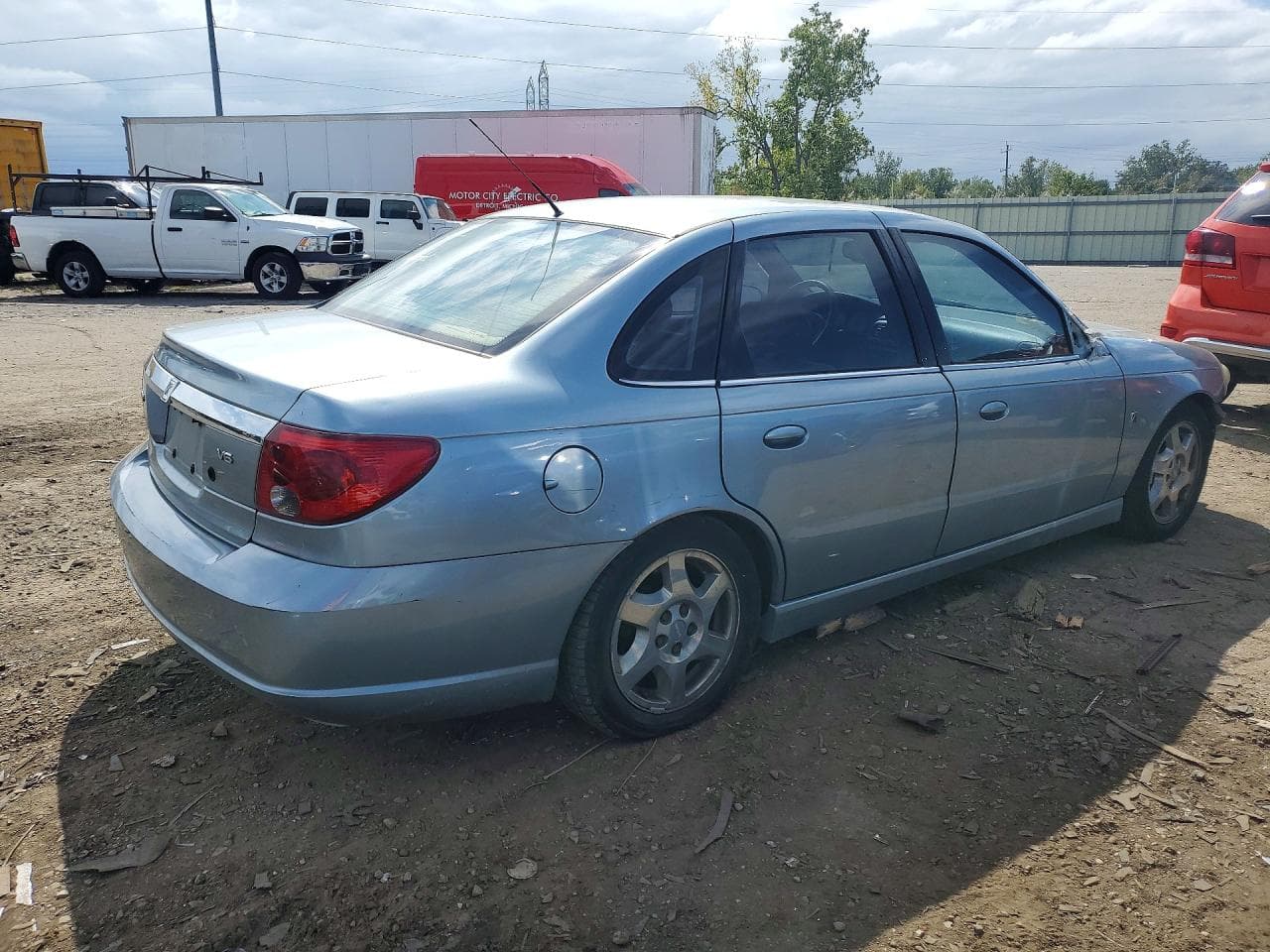2003 Saturn L300 - foto 3
