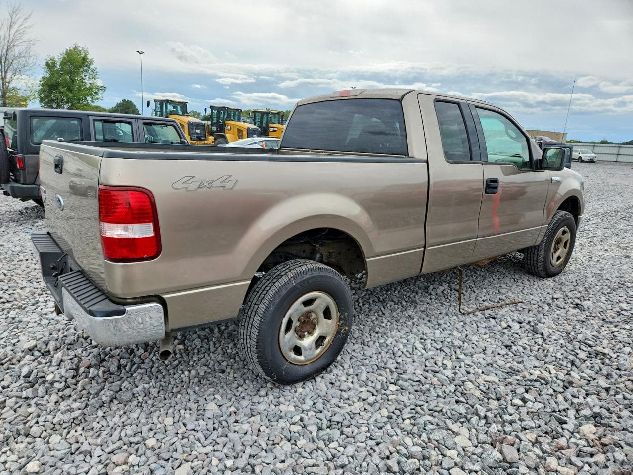 2004 Ford F150 - foto 3