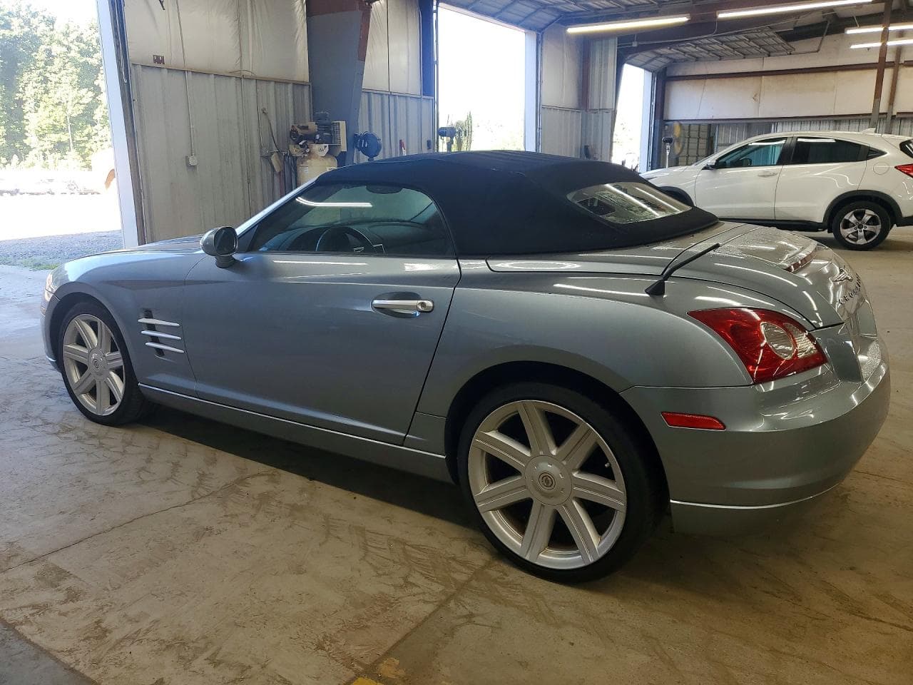 2005 Chrysler Crossfire Limited - foto 2